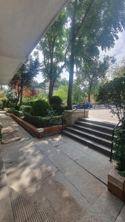Retiro Studio Madrid Kültér fotó
